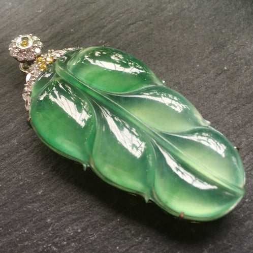 翡翠叶子 (Jadeite Jade Leaf)