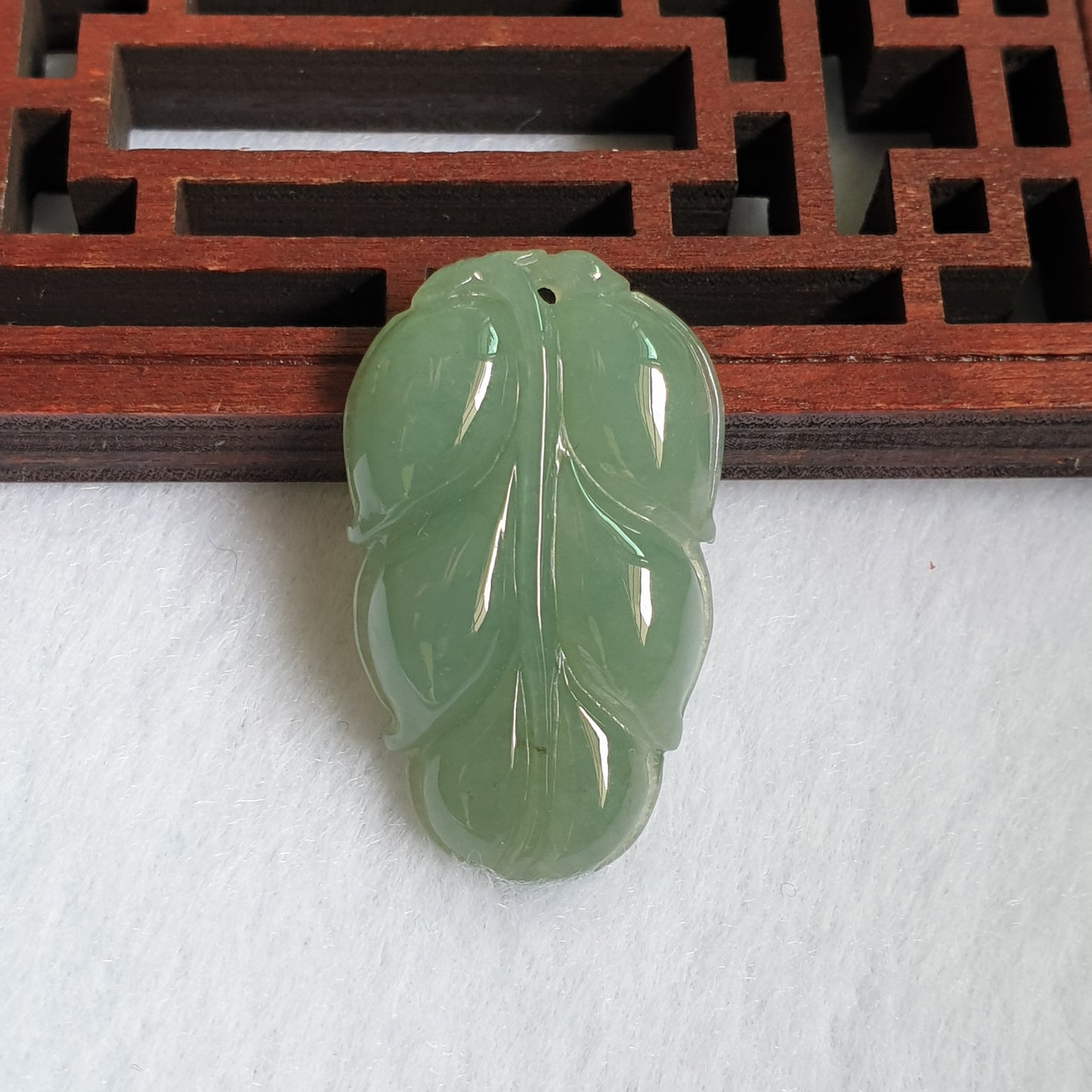 Love Jadeite Natural Myanmar Burma Type A Jadeite Jade Leaf Jewelry Pendant Jewellery 爱翡阁缅甸天然A货翡翠叶子吊坠珠宝首饰 PLF98472