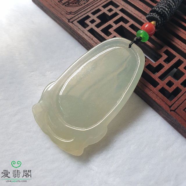 Natural Grade-A Guan Yin jade pendant – protection jadeite carving, Love Jadeite Singapore