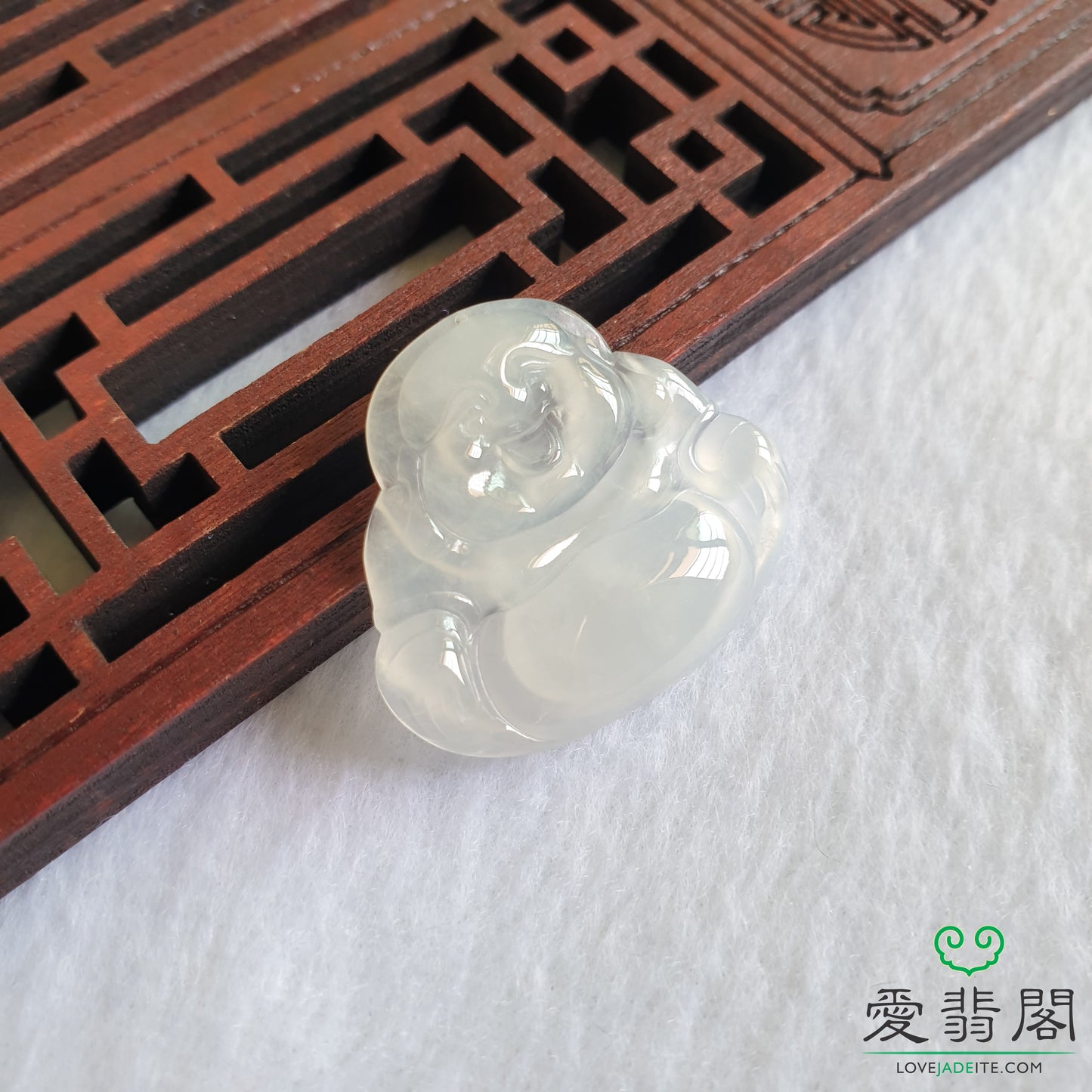 Women Wear Buddha Jadeite Pendant Natural Myanmar Burma Type A Icy White Jadeite Jade Laughing Buddha Jewelry Pendant Jewellery in Singapore 新加坡爱翡阁缅甸天然A货冰白翡翠佛公笑佛吊坠首饰