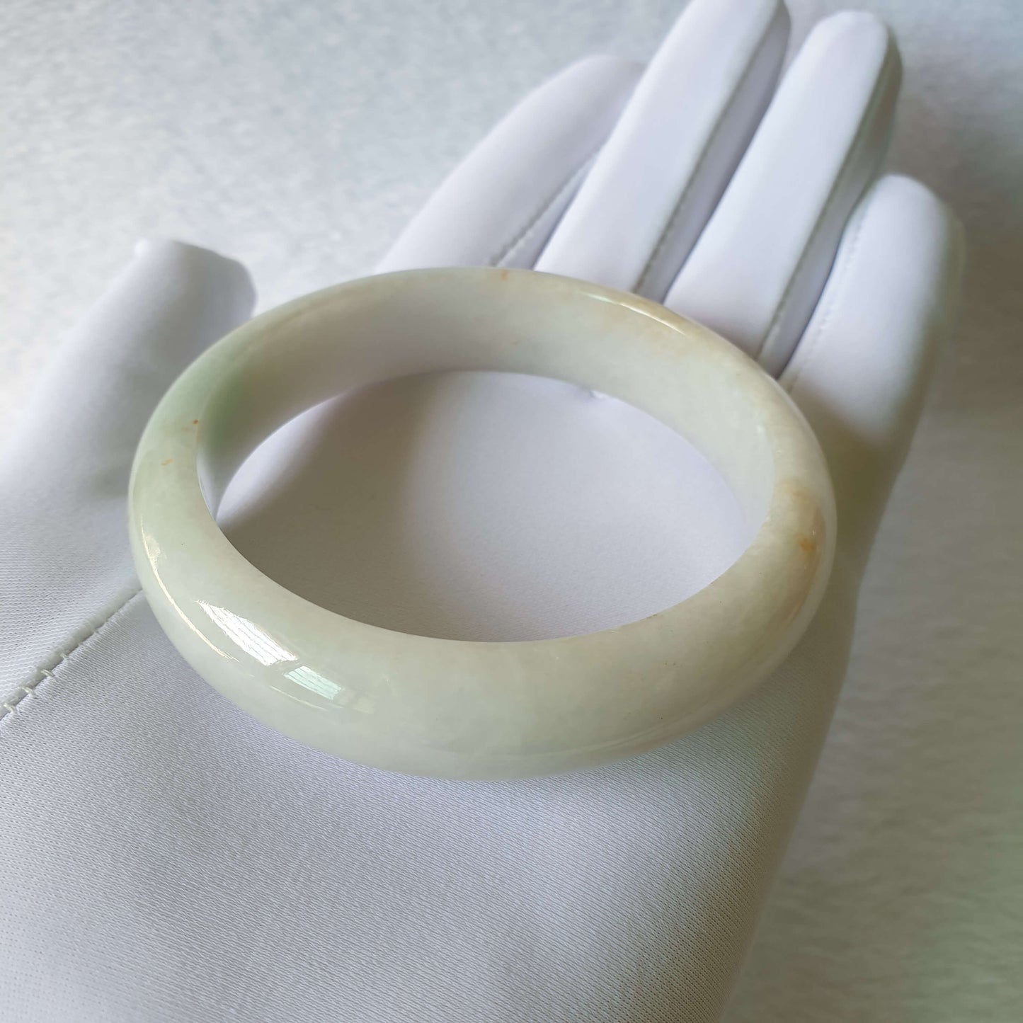 59mm Sprinkle Gold with Green Myanmar Burma Natural Type A Jadeite Jade Singapore Semi-Round Bangle Jewellery (洒金飘绿缅甸天然A货翡翠新加坡正圈手镯首饰) BGL00816 Best Gift, Ideal Gift, Top Gift, Anniversary Gift, Couple Gift, Birthday Gift, for girl, for women, for parent, parent gift