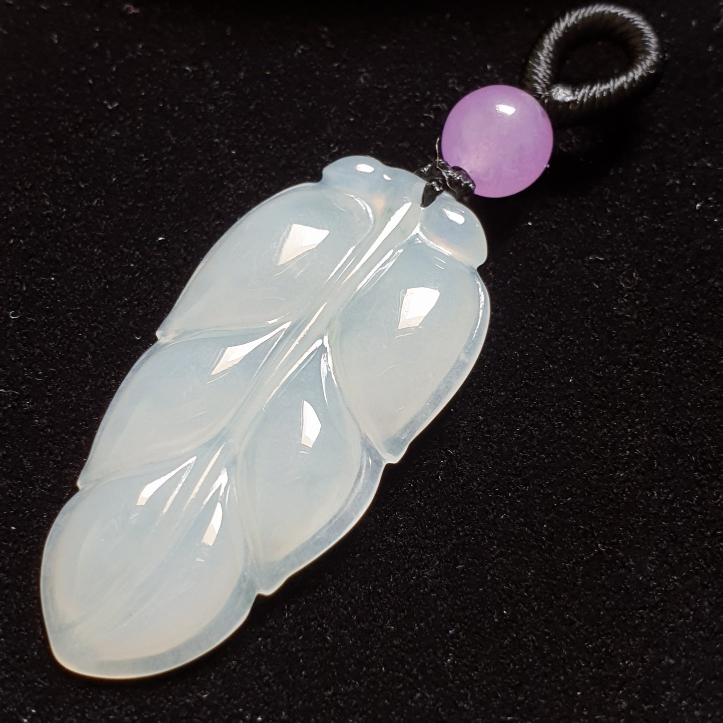 糯种叶子翡翠吊坠 (Type A Jadeite Jade Leaf Pendants) PLF29695