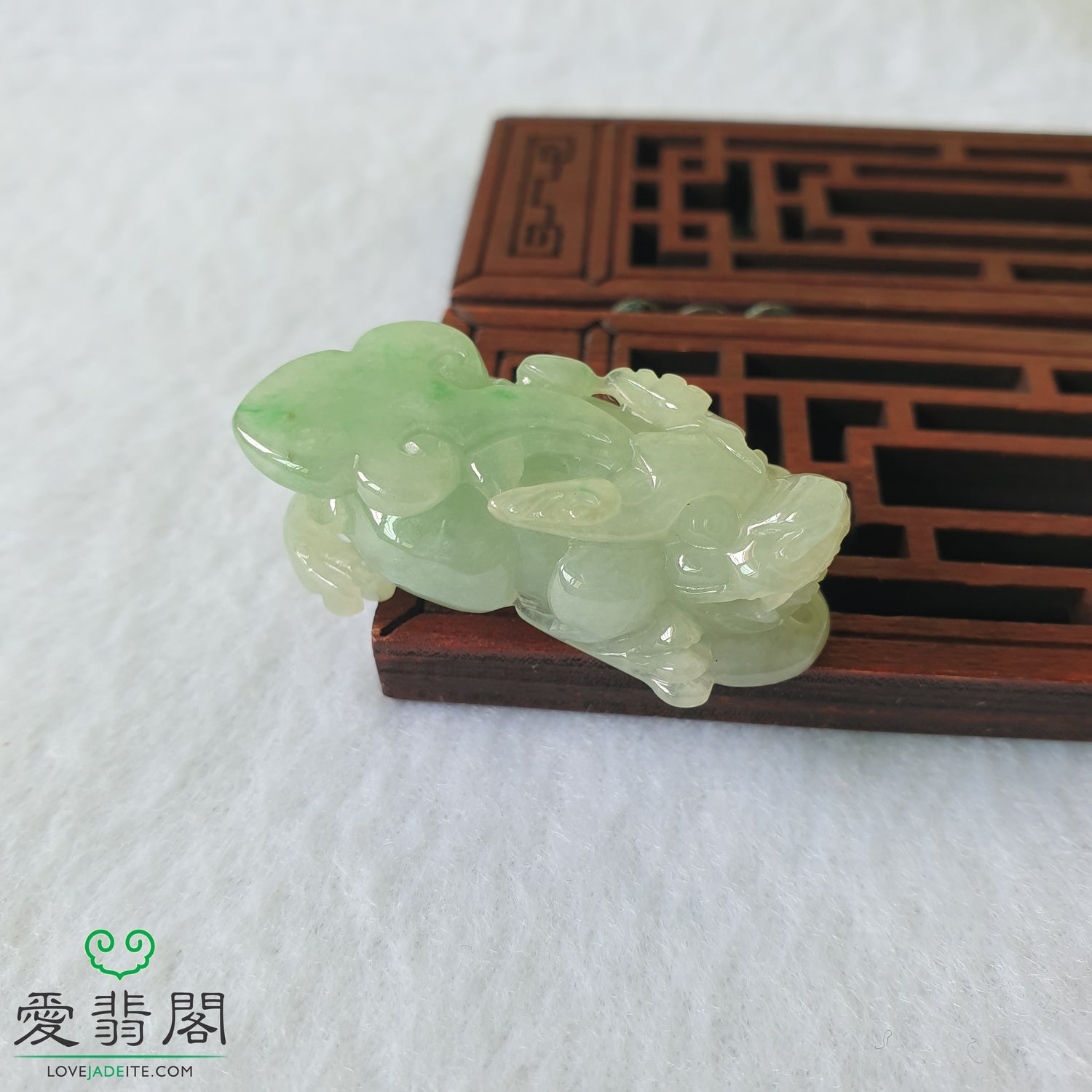 Myanmar Burma Natural Type A Green Jadeite Jade PiXiu Jewellery Pendant Singapore Pi Xiu Jewelry 缅甸天然A货绿翡翠貔貅吊坠首饰 Singapore Jadeite Jade Love Jadeite 爱翡阁新加坡翡翠