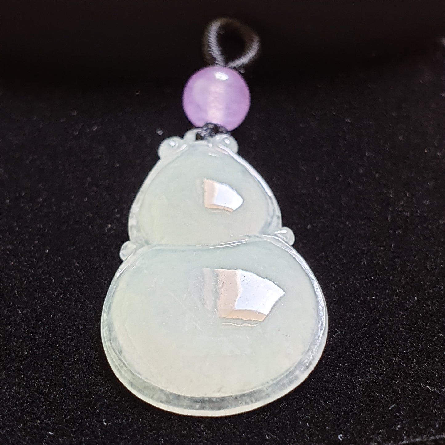 糯种葫芦翡翠吊坠 (Type A Jadeite Jade Gourd Pendant) PGD29681