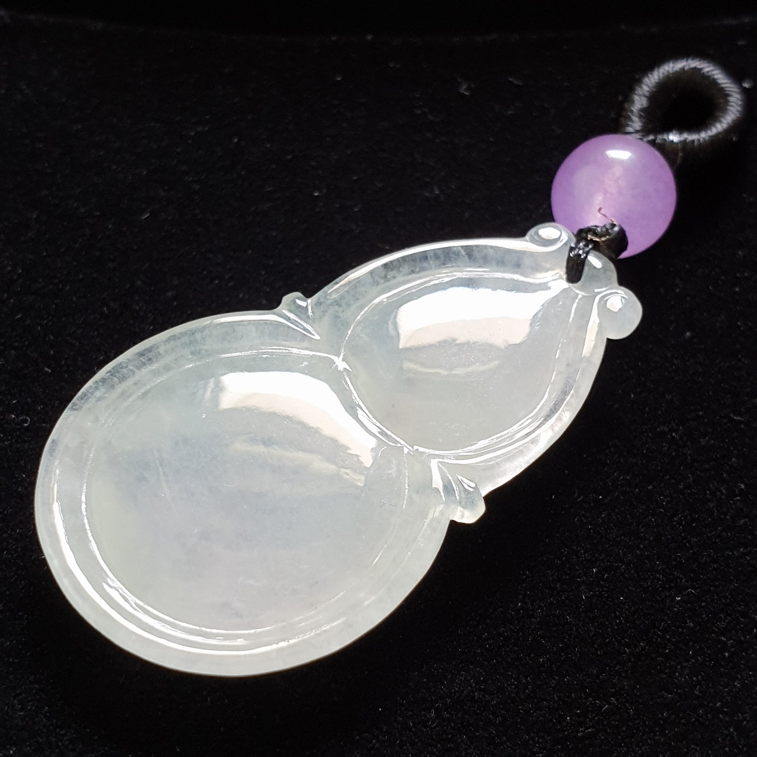 糯种葫芦翡翠吊坠 (Type A Jadeite Jade Gourd Pendant) PGD29686