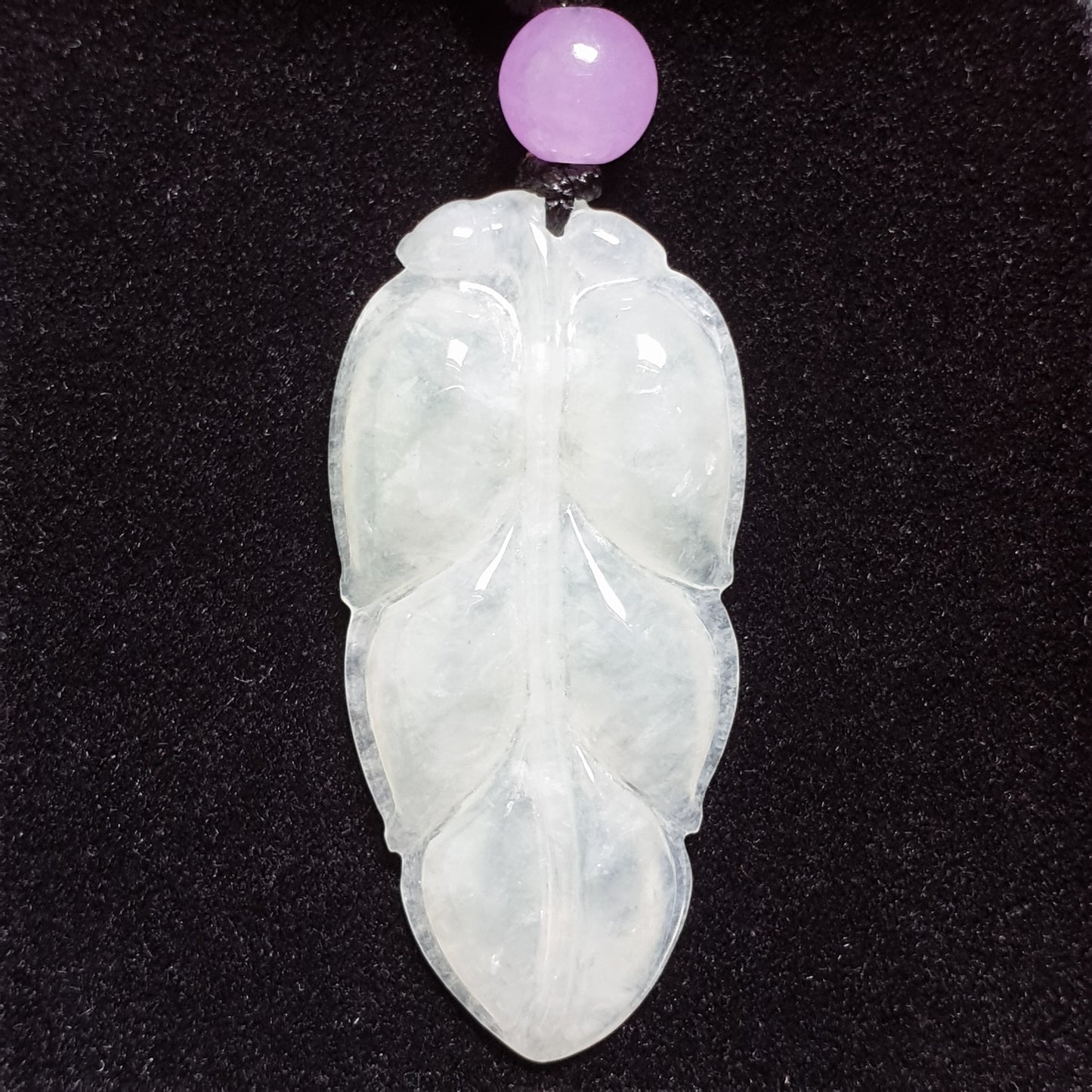 糯种叶子翡翠吊坠 (Type A Jadeite Jade Leaf Pendants) PLF29675