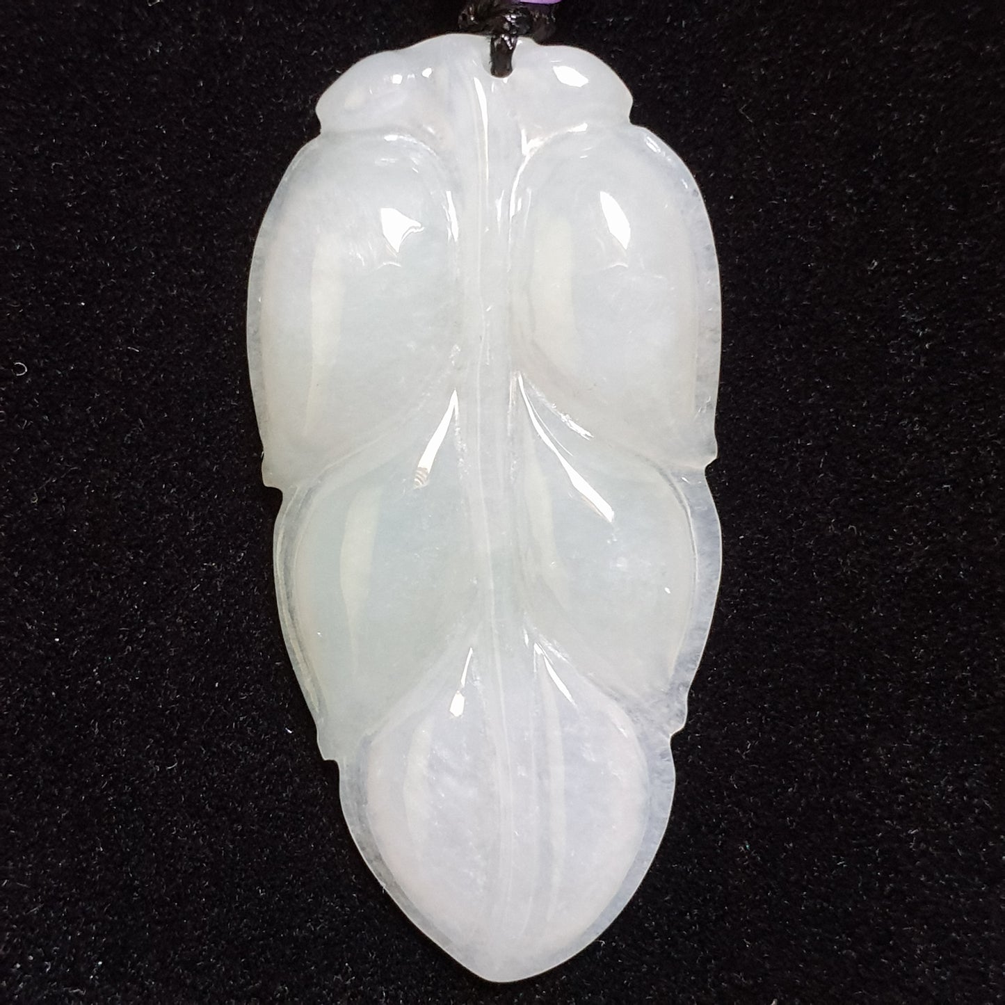 糯种叶子翡翠吊坠 (Type A Jadeite Jade Leaf Pendants) PLF29676