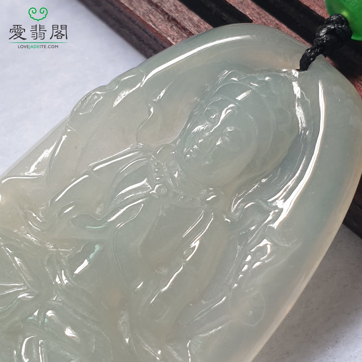 Type A Yellow Jadeite Jade Thousand Hands GuanYin Pendant (飘黄千手观音翡翠吊坠) PGY01360