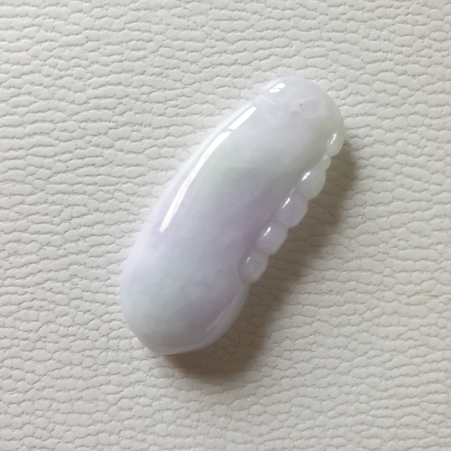 春彩紫罗兰淡绿福瓜翡翠吊坠 (Type A Lavender with Green Jadeite Jade Melon Pendant) PML79208