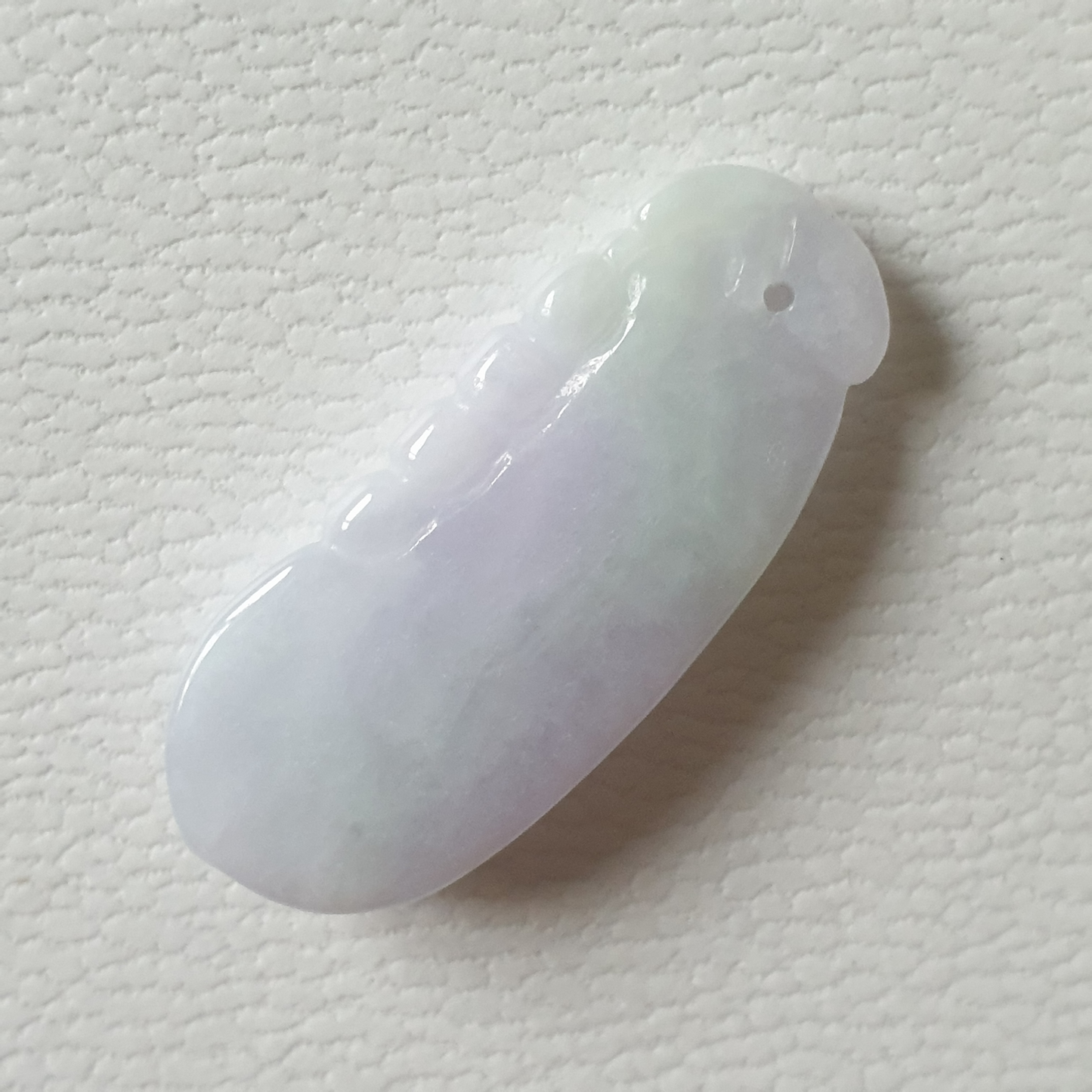 春彩紫罗兰淡绿福瓜翡翠吊坠 (Type A Lavender with Green Jadeite Jade Melon Pendant) PML79208